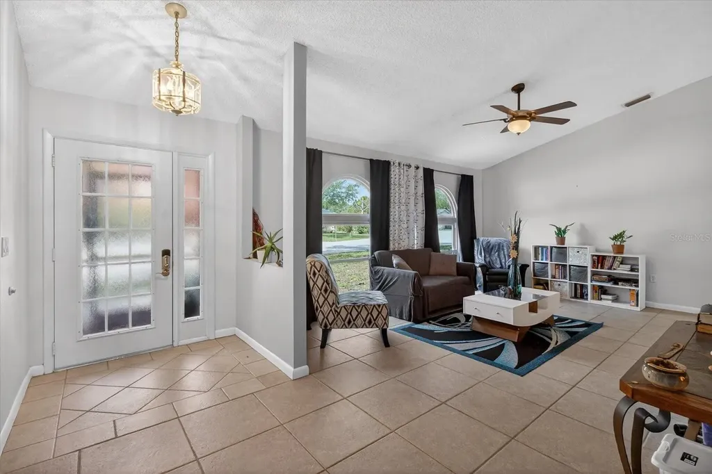4644 Hamlets Grove Drive Sarasota FL 34235