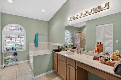 4644 Hamlets Grove Drive Sarasota FL 34235