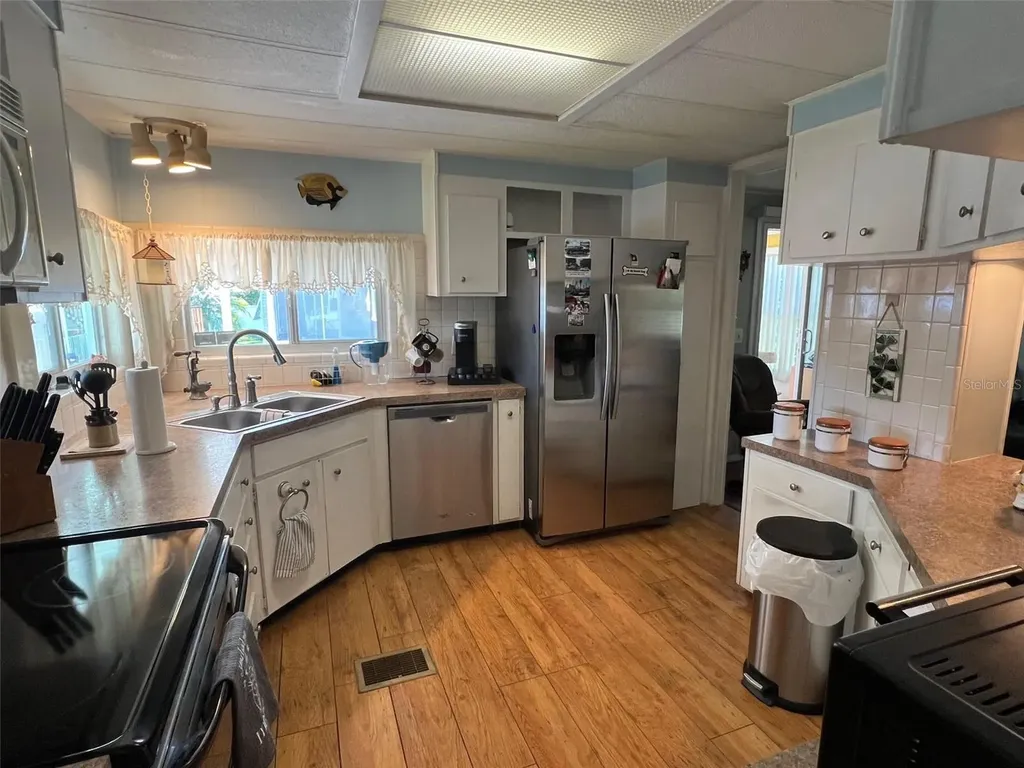 29250 Us Highway 19 N Clearwater FL 33761