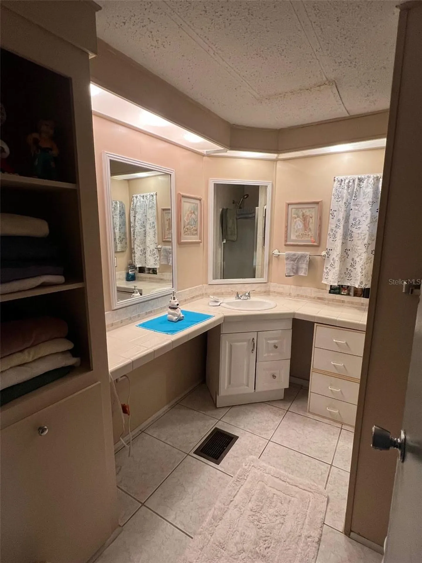 29250 Us Highway 19 N Clearwater FL 33761