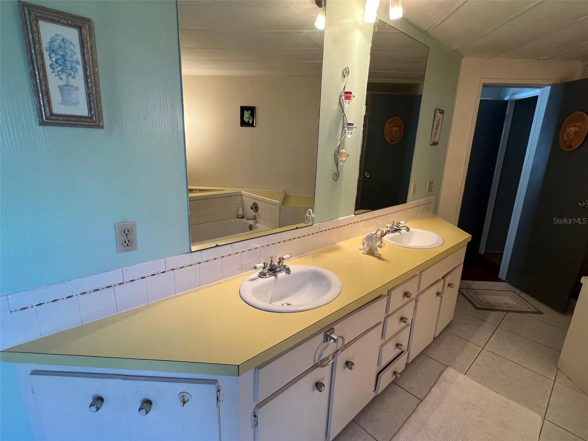 29250 Us Highway 19 N Clearwater FL 33761