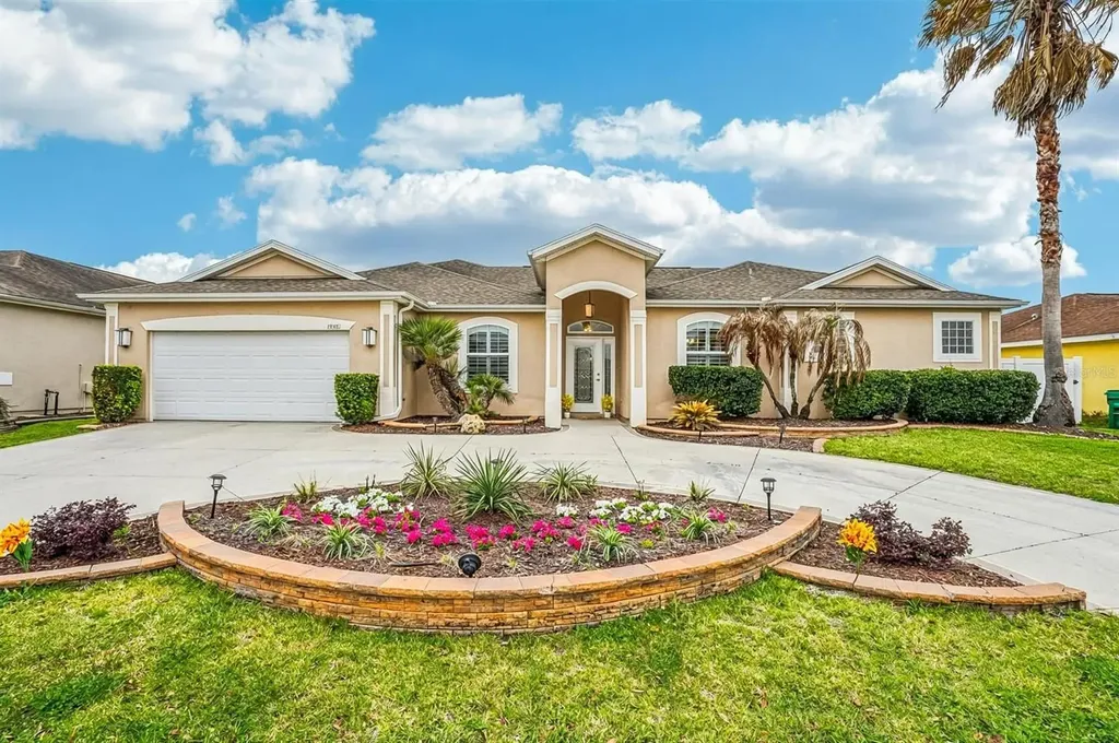 12371 NE 48th Circle Oxford FL 34484