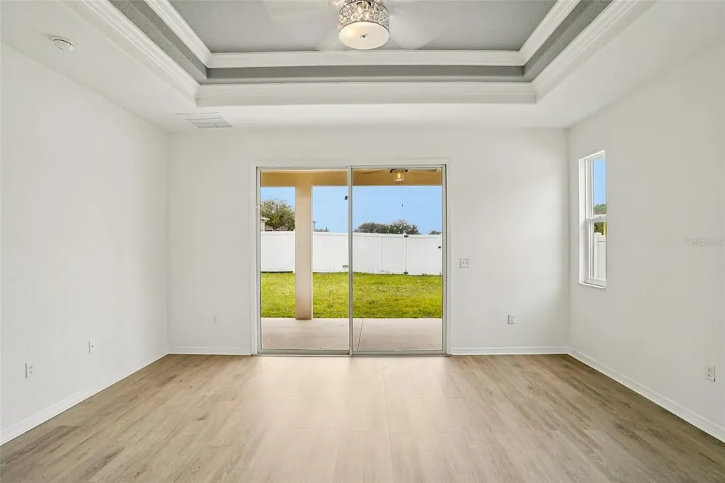 12371 NE 48th Circle Oxford FL 34484