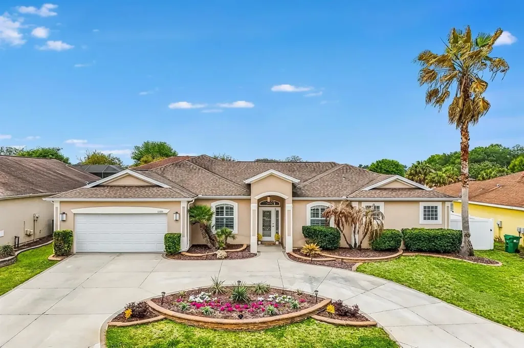 12371 NE 48th Circle Oxford FL 34484