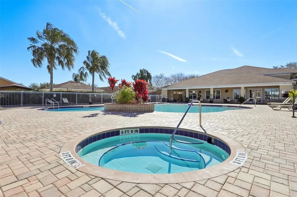 12371 NE 48th Circle Oxford FL 34484