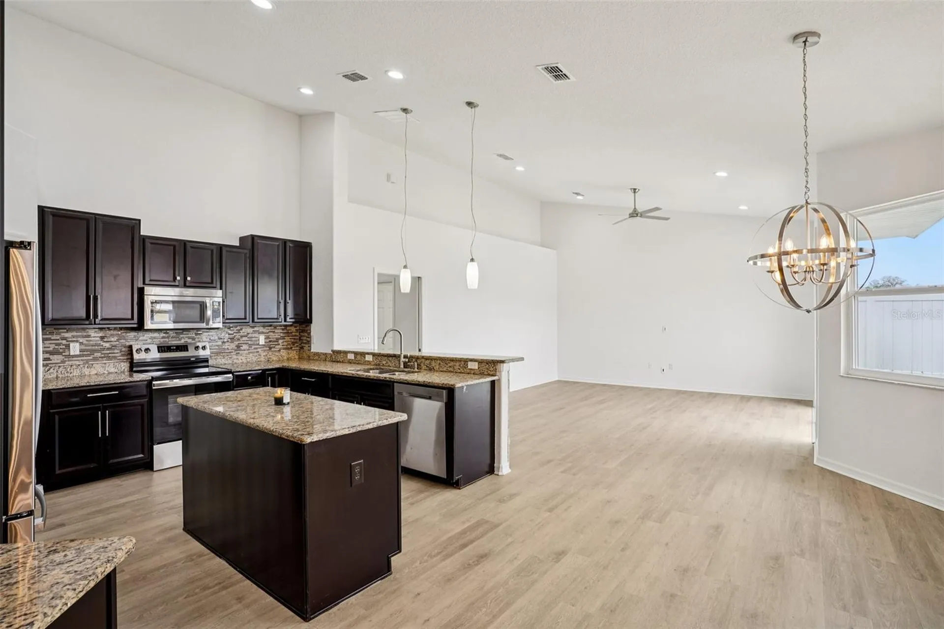 12371 NE 48th Circle Oxford FL 34484