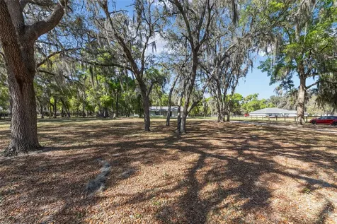 4885 NE 132nd Place Anthony FL 32617