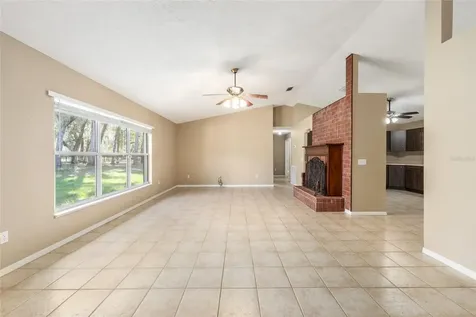 4885 NE 132nd Place Anthony FL 32617
