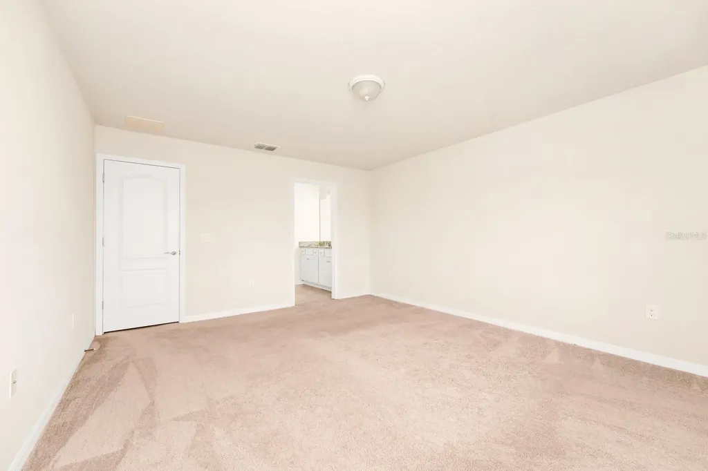 7513 Oak Spring Lane Davenport FL 33837