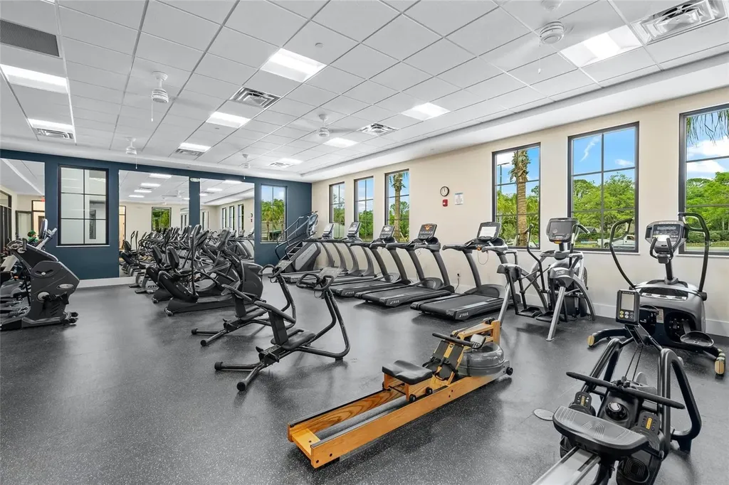 4737 Chandlers Forde Sarasota FL 34235