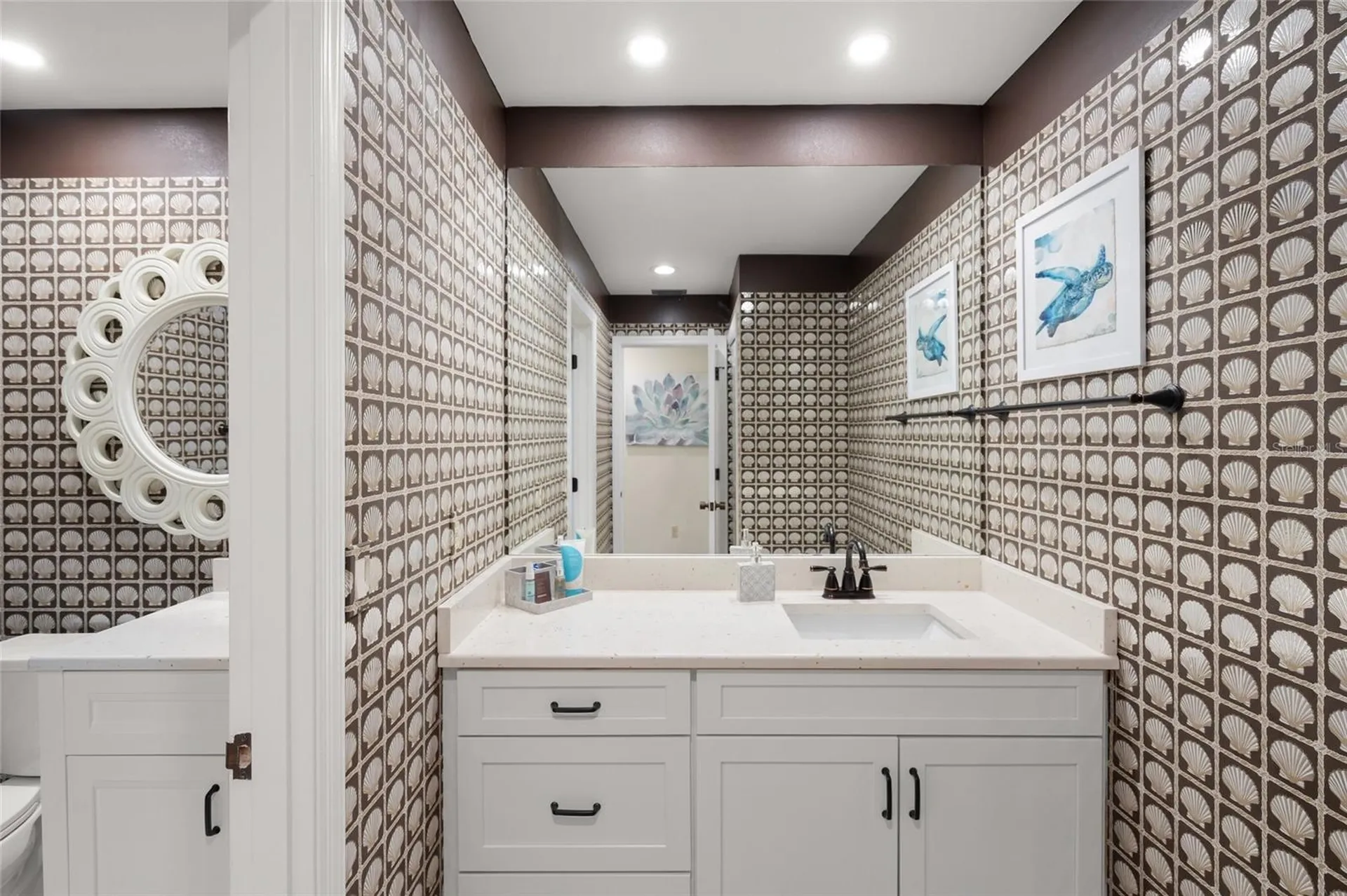 4737 Chandlers Forde Sarasota FL 34235