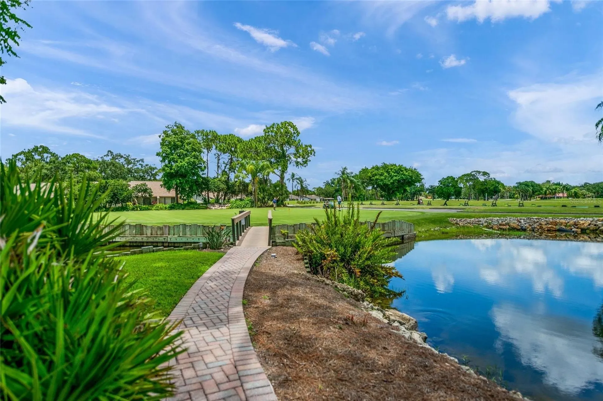 4737 Chandlers Forde Sarasota FL 34235