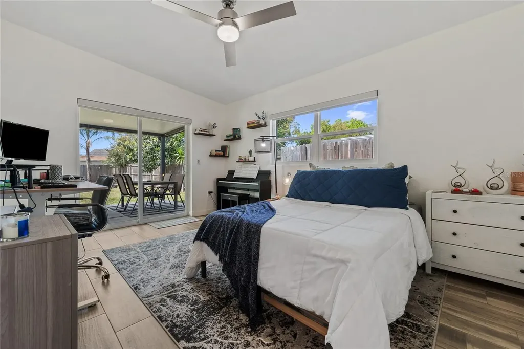 5218 Dexter Street Orlando FL 32807