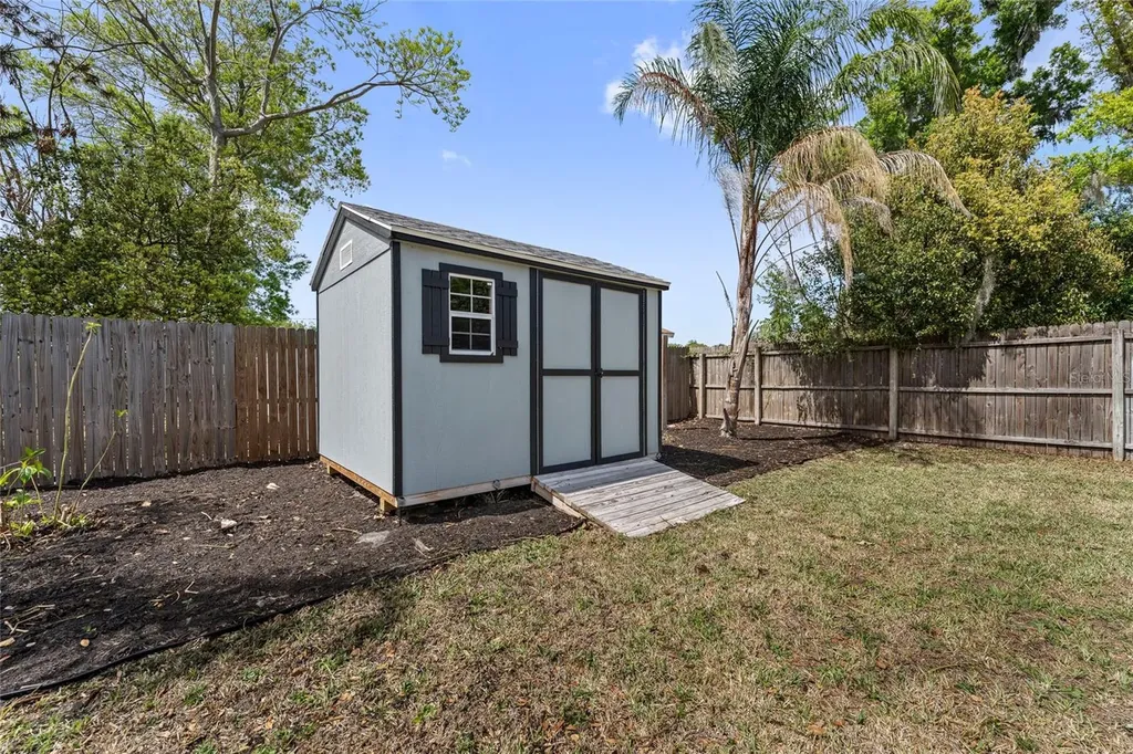 5218 Dexter Street Orlando FL 32807