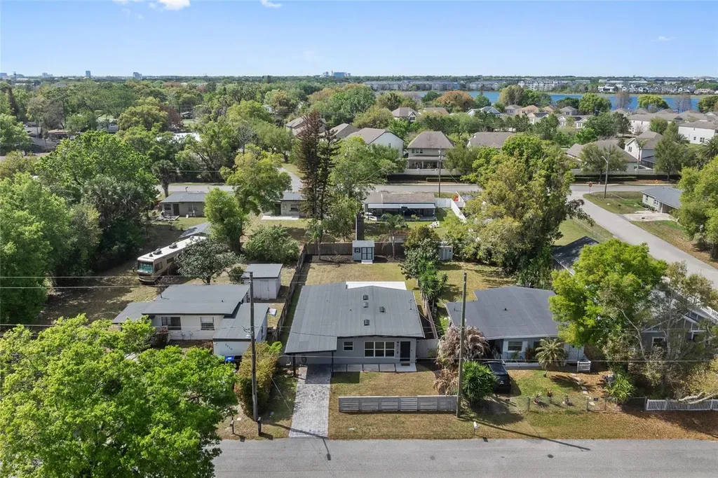 5218 Dexter Street Orlando FL 32807