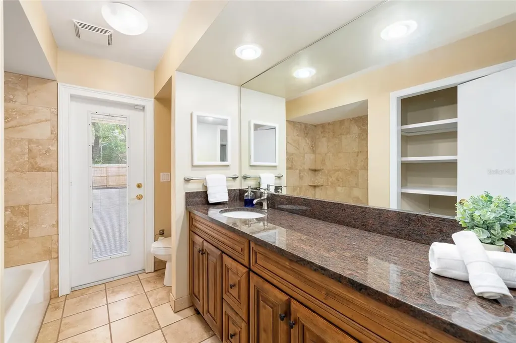 631 Gillette Avenue Temple Terrace FL 33617