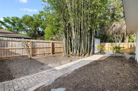 631 Gillette Avenue Temple Terrace FL 33617