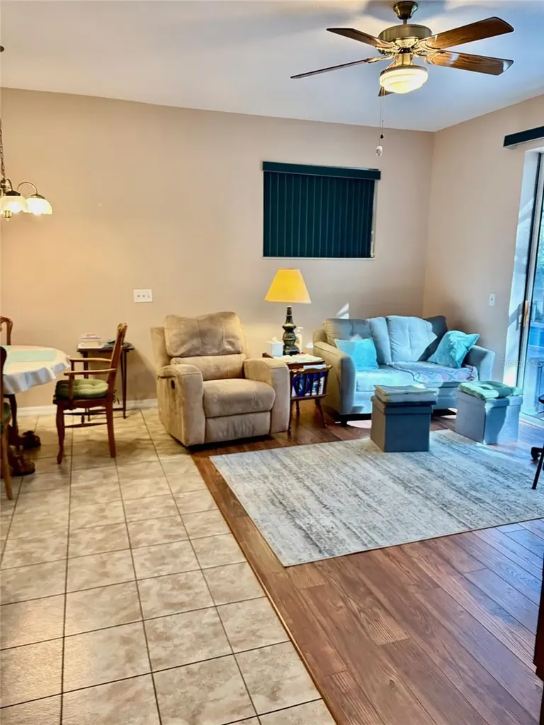 18970 SW 99th Street Dunnellon FL 34432