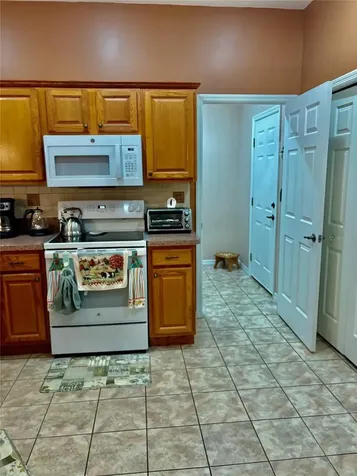 18970 SW 99th Street Dunnellon FL 34432