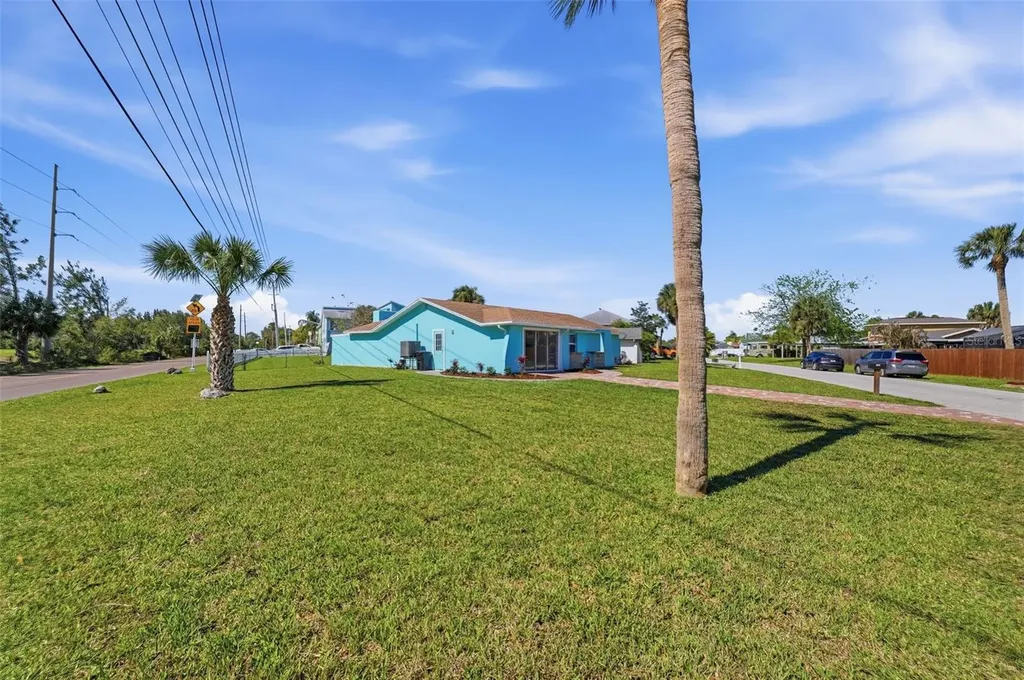 7608 Yachtsman Drive Hudson FL 34667