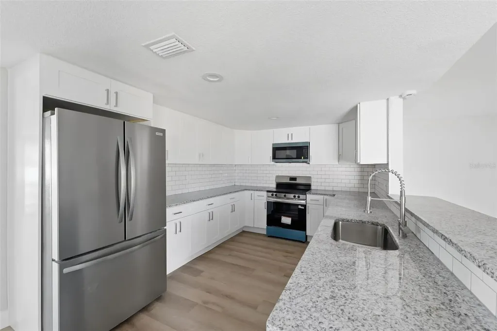 7608 Yachtsman Drive Hudson FL 34667