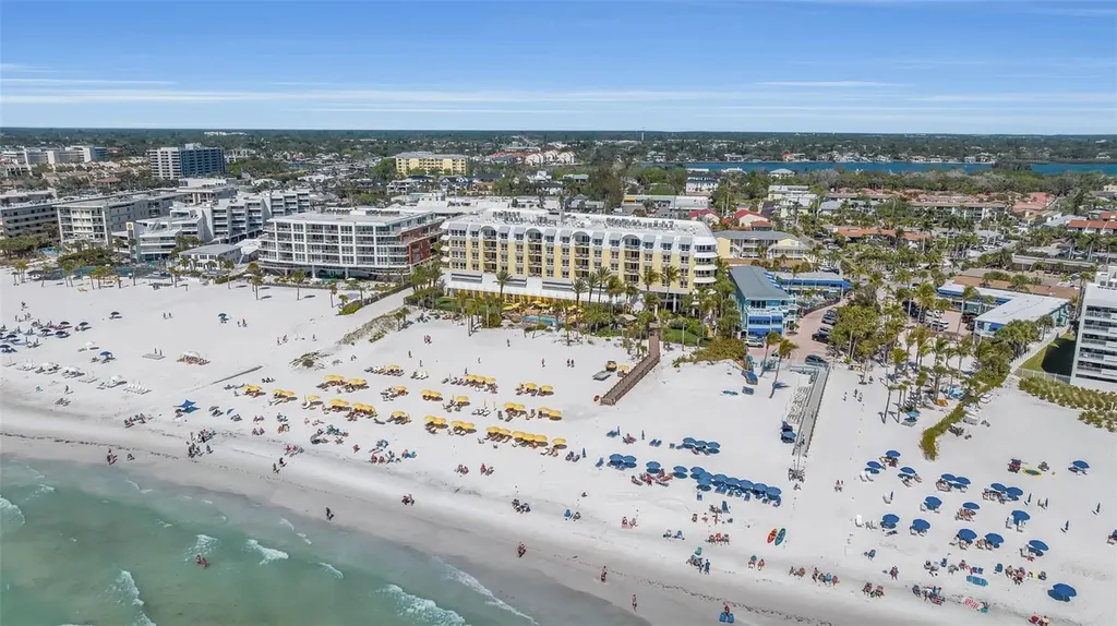 915 Seaside Drive Sarasota FL 34242