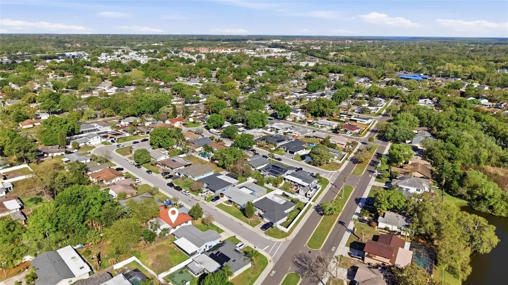 1811 Driftwood Circle S Oldsmar FL 34677