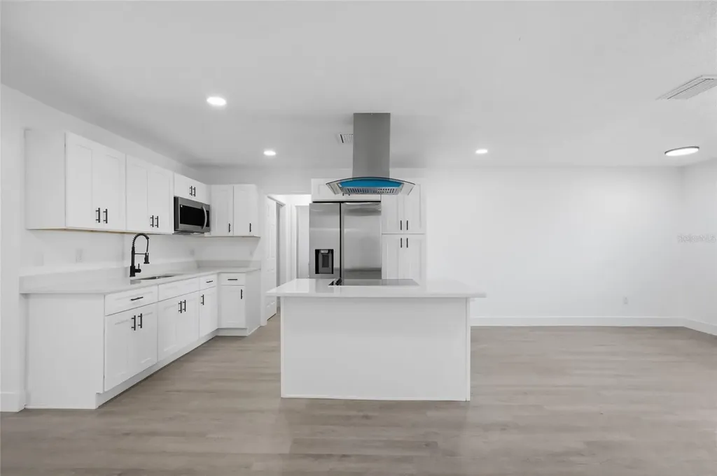 1811 Driftwood Circle S Oldsmar FL 34677