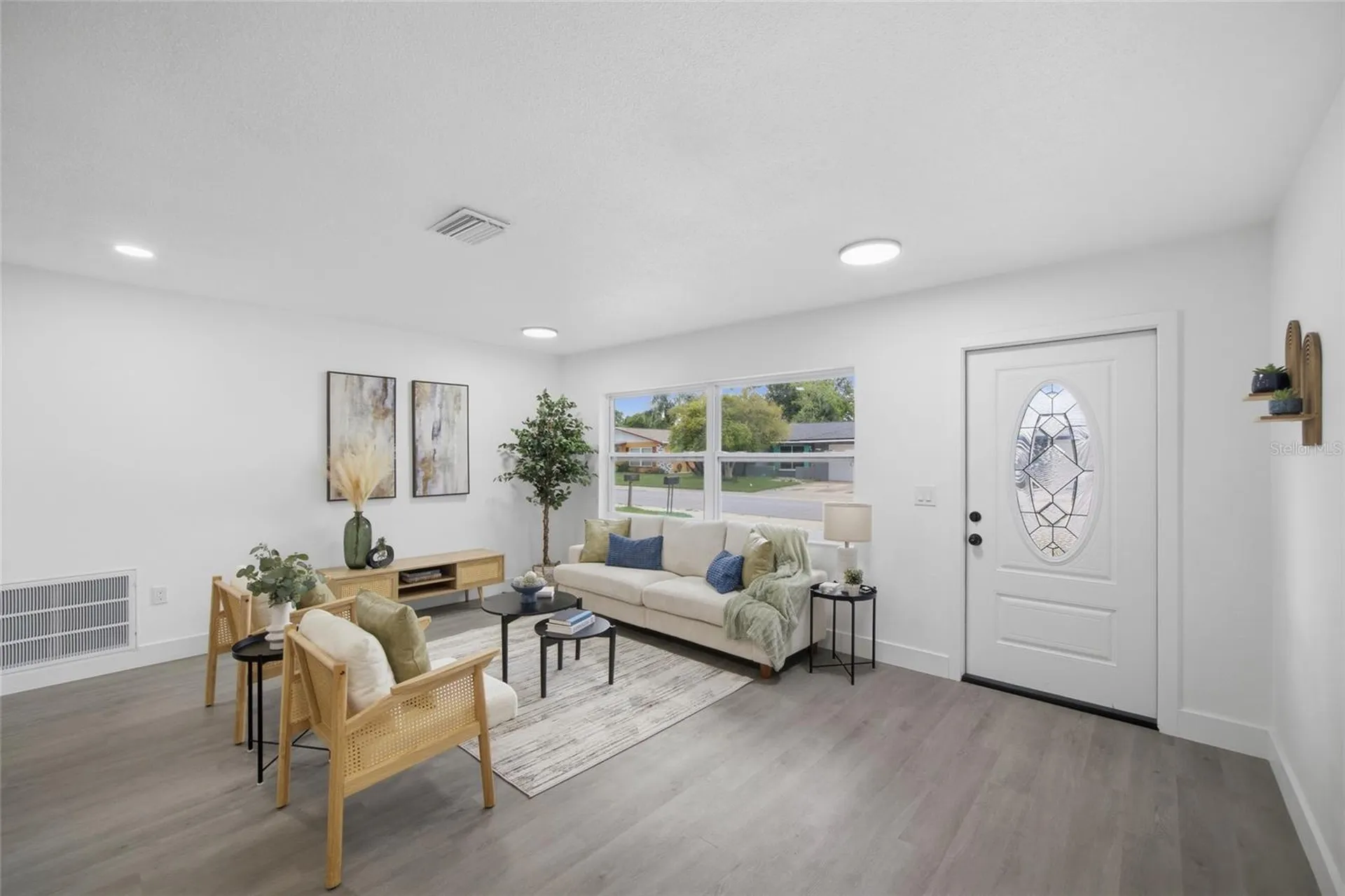 1811 Driftwood Circle S Oldsmar FL 34677