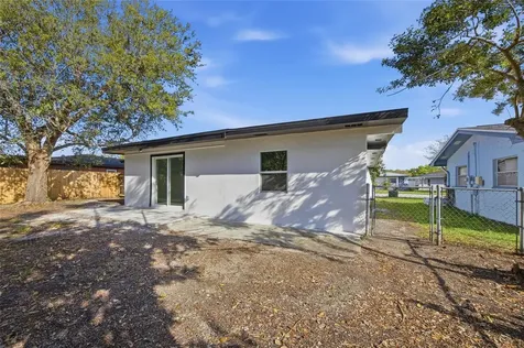 1811 Driftwood Circle S Oldsmar FL 34677