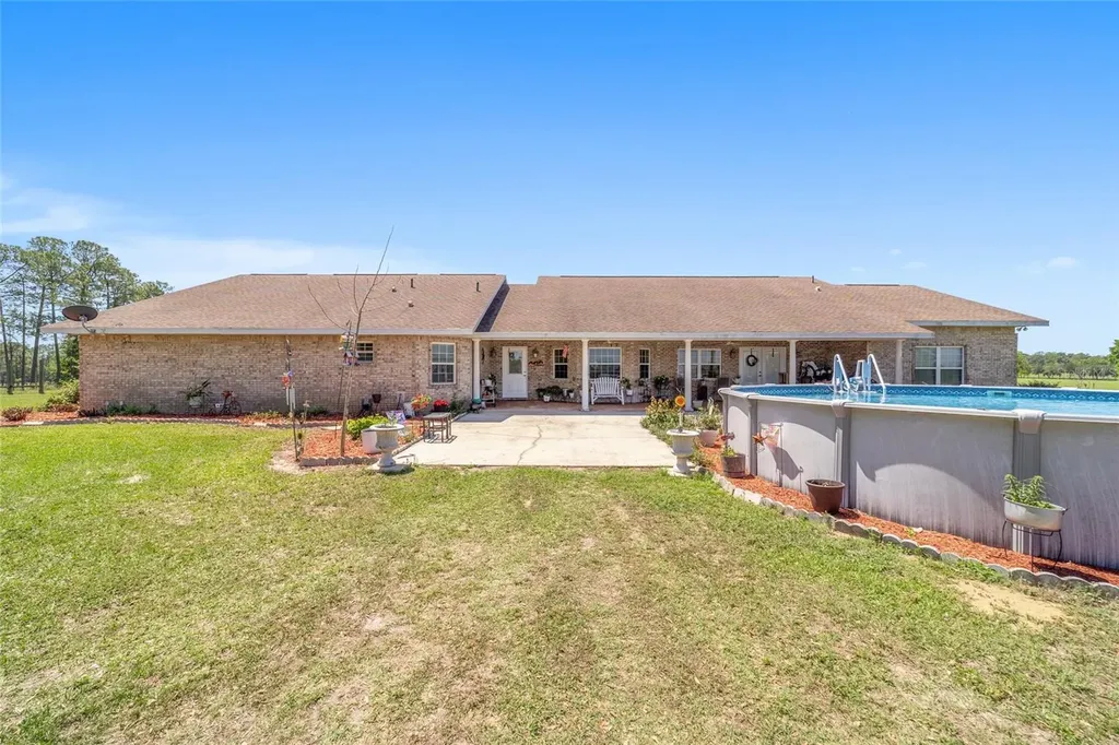 19355 SW 25th Place Dunnellon FL 34431