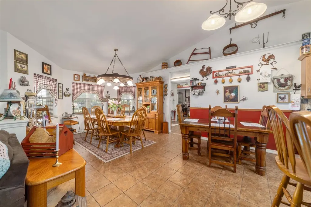 19355 SW 25th Place Dunnellon FL 34431