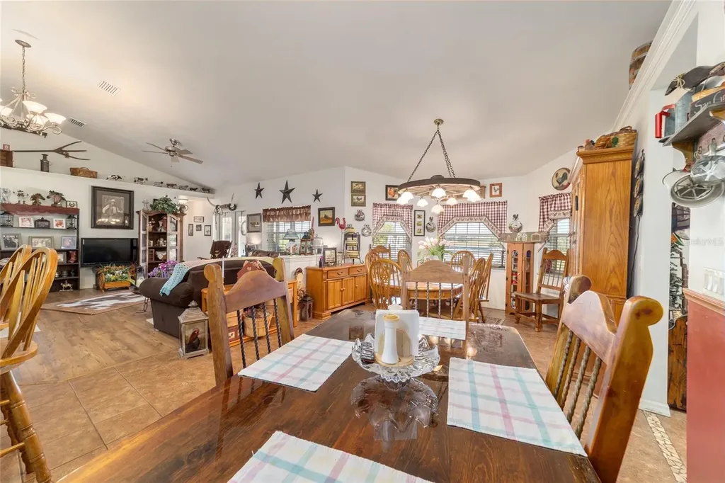 19355 SW 25th Place Dunnellon FL 34431