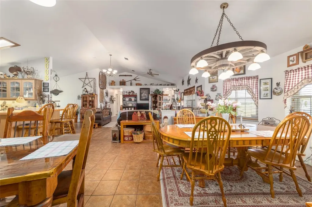 19355 SW 25th Place Dunnellon FL 34431