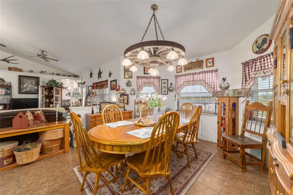 19355 SW 25th Place Dunnellon FL 34431