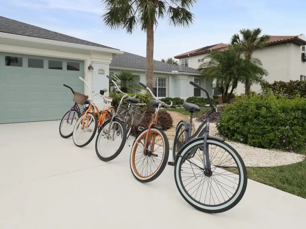 19 Mahoe Drive N Palm Coast FL 32137