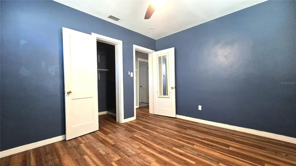 1131 NE 10th Avenue Gainesville FL 32601