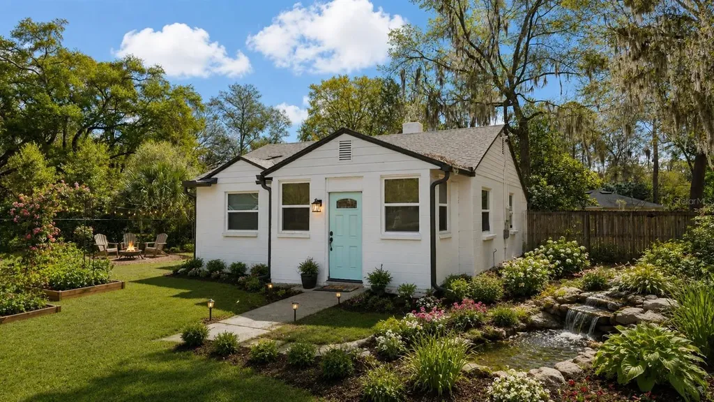 1131 NE 10th Avenue Gainesville FL 32601