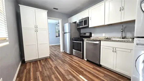 1131 NE 10th Avenue Gainesville FL 32601