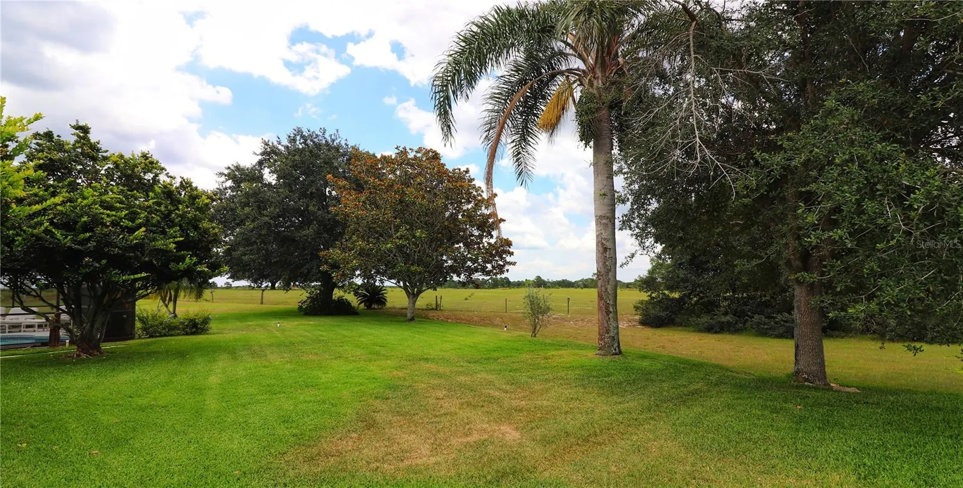21300 Royal Street Georges Lane Leesburg FL 34748
