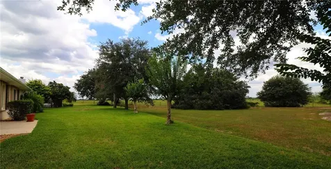 21300 Royal Street Georges Lane Leesburg FL 34748