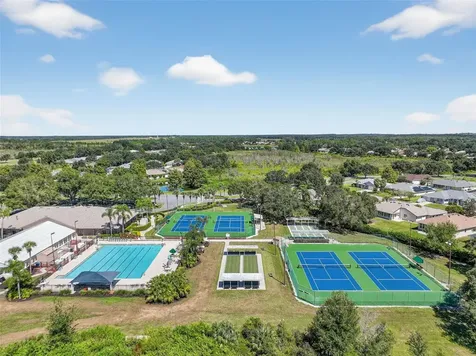 21300 Royal Street Georges Lane Leesburg FL 34748