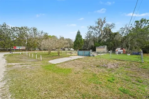34884 Reynolds Street Dade City FL 33523