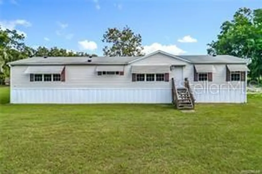 11908 N Care Point Dunnellon FL 34433