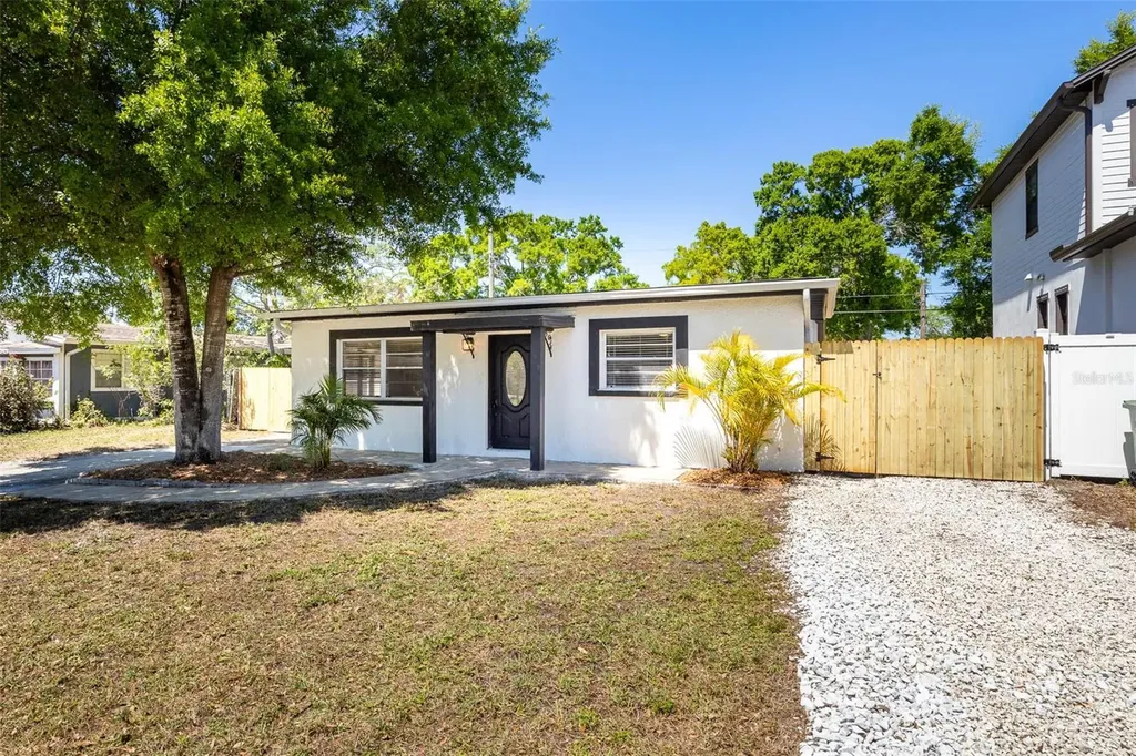 4427 W Oklahoma Avenue Tampa FL 33616