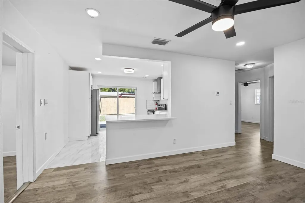 4427 W Oklahoma Avenue Tampa FL 33616