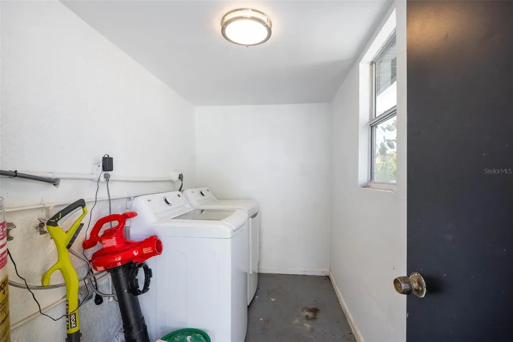 4427 W Oklahoma Avenue Tampa FL 33616