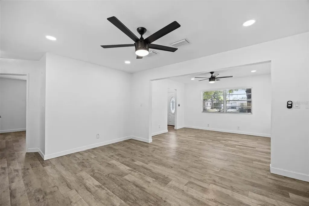 4427 W Oklahoma Avenue Tampa FL 33616