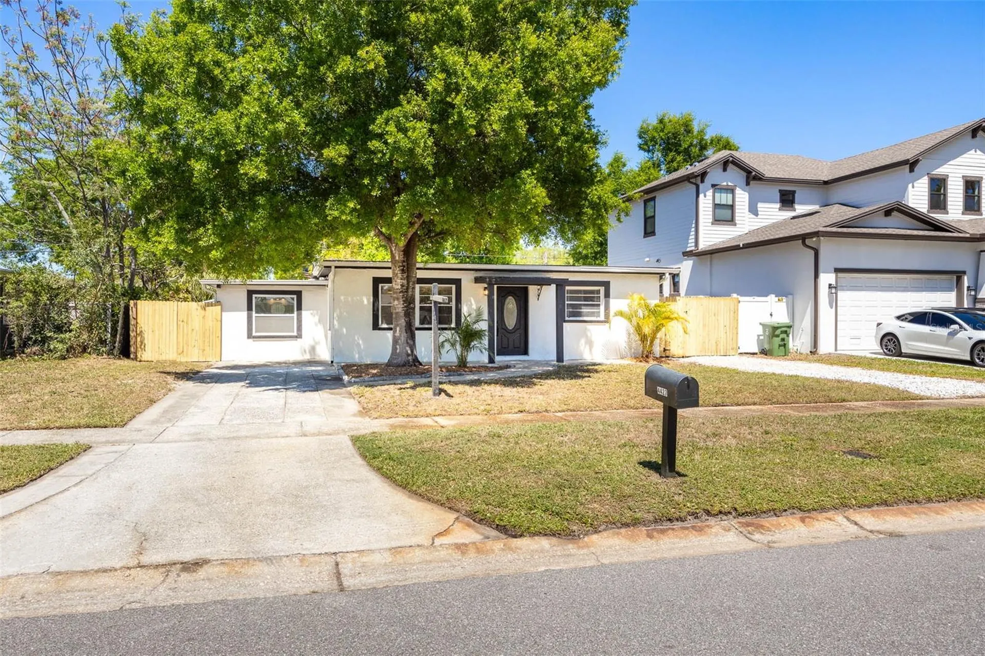 4427 W Oklahoma Avenue Tampa FL 33616