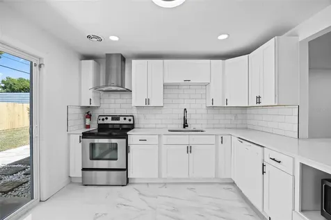 4427 W Oklahoma Avenue Tampa FL 33616
